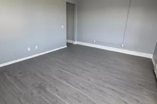 503 E Main St, Bridgeport, CT 06608 - Photo 6