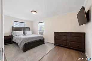 3 Charles St, Enfield, CT 06082 - Photo 12