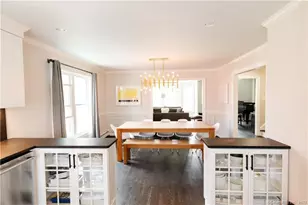 331 Riverside Dr, Fairfield, CT 06824 - Photo 6