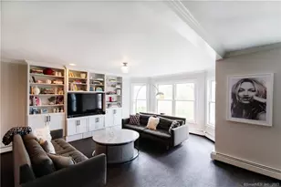 331 Riverside Dr, Fairfield, CT 06824 - Photo 10