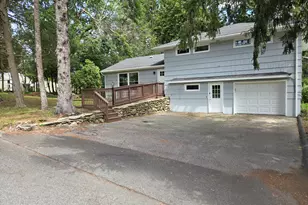 2 Andrea Ave, Wolcott, CT 06716 - Photo 2