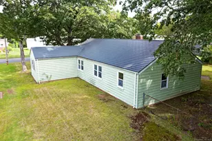 129 Glenview Dr, Newington, CT 06111 - Photo 4