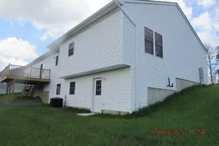 73 Warm Earth Rd, Naugatuck, CT 06770 - Photo 24