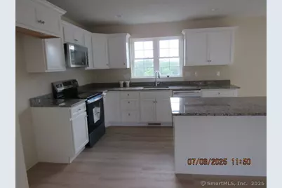 73 Warm Earth Road, Naugatuck, CT 06770 - Photo 8