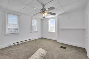 58 Spring St, Enfield, CT 06082 - Photo 8