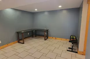 32 Hammond Ave, Norwich, CT 06360 - Photo 12