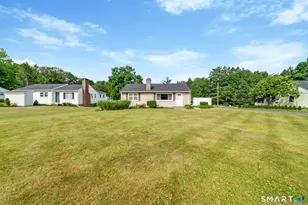 15 Evergreen Dr, Southbury, CT 06488 - Photo 2