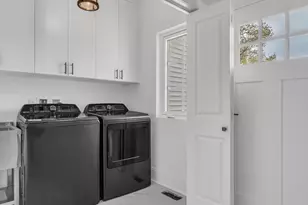 539A Boston St, Guilford, CT 06437 - Photo 36