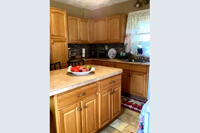 [Address not provided], East Hartford, CT 06108 - Photo 6