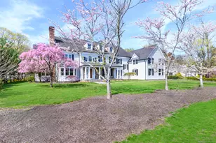 40 Hoyclo Rd, Stamford, CT 06903 - Photo 2