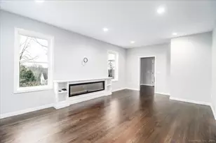 38 Aunt Pattys Ln W, Bethel, CT 06801 - Photo 14