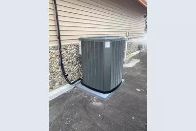 925 Wood Avenue, Bridgeport, CT 06605 - Photo 12