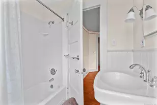 29 Crescent Bluff Ave, Branford, CT 06405 - Photo 28