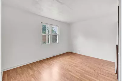 367 D Building 5 Granfield Avenue, Bridgeport, CT 06610 - Photo 6