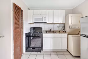 397 D Building 3 Granfield Ave, Bridgeport, CT 06610 - Photo 6