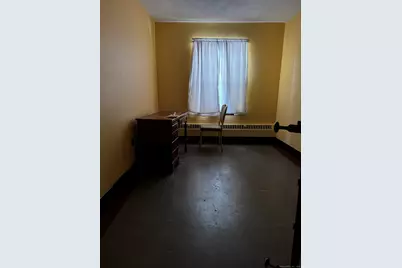 11 Charter Oak Place, Hartford, CT 06106 - Photo 8