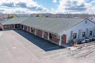 477 Boston Post Rd, Orange, CT 06477 - Photo 6