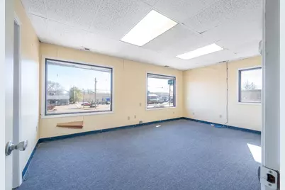 477 Boston Post Road, Orange, CT 06477 - Photo 12