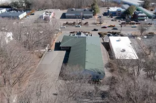 477 Boston Post Rd, Orange, CT 06477 - Photo 22