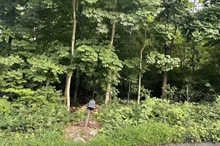 22 Frances Dr, Seymour, CT 06483 - Photo 1