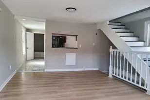 52 Daggett St, New Haven, CT 06519 - Photo 2