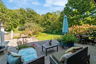 337 Main St S, Woodbury, CT 06798 - Photo 6