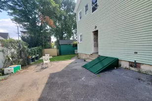 17 Alden St, Stamford, CT 06902 - Photo 28