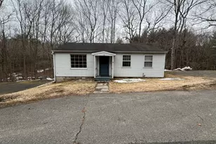 439 Washington Rd, Woodbury, CT 06798 - Photo 4