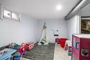 369 Park St, Bridgeport, CT 06608 - Photo 28