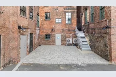 111 Allyn Street, Hartford, CT 06103 - Photo 22