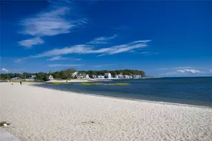 232 Hillspoint Rd, Westport, CT 06880 - Photo 38