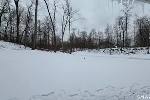 16 Daniels Hill Rd, Newtown, CT 06470 - Photo 4