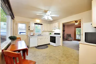 10 Meadow Ln, Old Lyme, CT 06371 - Photo 12