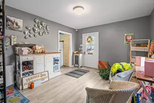 287 Hazard Ave, Enfield, CT 06082 - Photo 12