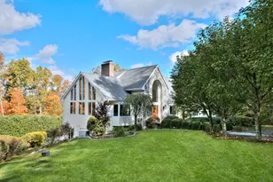 28 Old Orchard Dr, Weston, CT 06883 - Photo 2