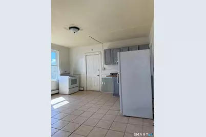 198 Oak Street, New Britain, CT 06051 - Photo 10