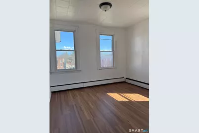 198 Oak Street, New Britain, CT 06051 - Photo 16