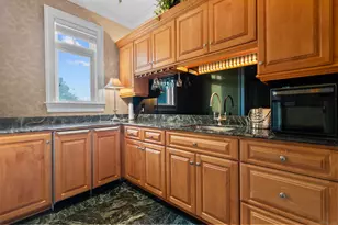 23 Robkins Rd, Avon, CT 06001 - Photo 30