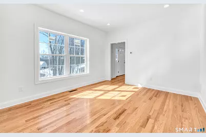 28 Hunting Ridge Road, Middlebury, CT 06762 - Photo 4