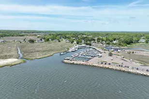 506 Whitfield St, Guilford, CT 06437 - Photo 18