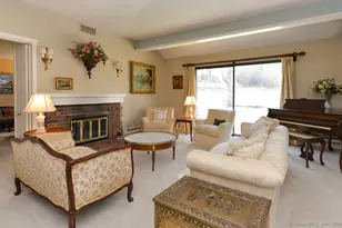 546 Heritage Vlg, Southbury, CT 06488 - Photo 4