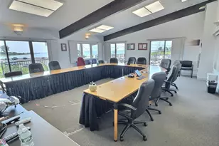 530 Whitfield St, Guilford, CT 06437 - Photo 8