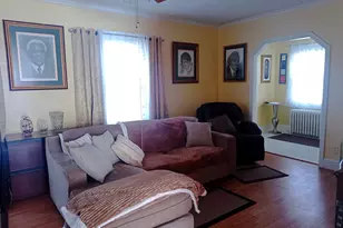 86 Hartland St, Hartford, CT 06112 - Photo 6