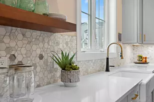 81 Shea Cir, Cheshire, CT 06410 - Photo 8