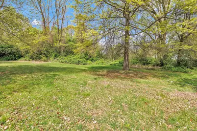 2803 Broadbridge Avenue, Stratford, CT 06614 - Photo 8