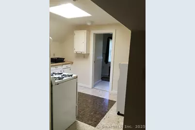 223 Broad Street, Meriden, CT 06450 - Photo 6