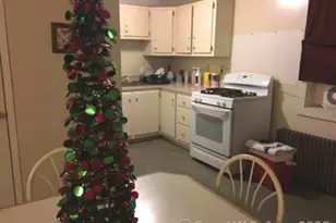 223 Broad St, Meriden, CT 06450 - Photo 8