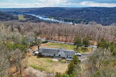 154 South Benham Road, Seymour, CT 06483 - Photo 2