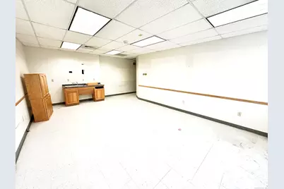 20 South Elm Street #101, Waterbury, CT 06706 - Photo 24