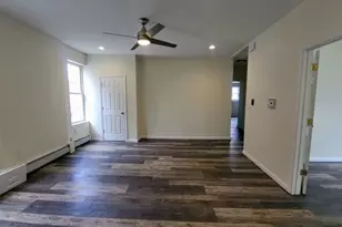 42 Madison St, Hartford, CT 06106 - Photo 2